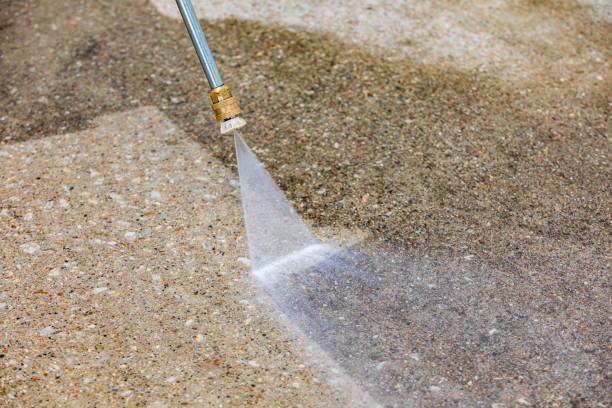 Pre-Holiday Cleaning in Brooksville, MS